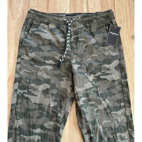 Aeropostale Camouflage Jogger Pants Mens Small Drawstring Green NEW - Picture 2 of 5
